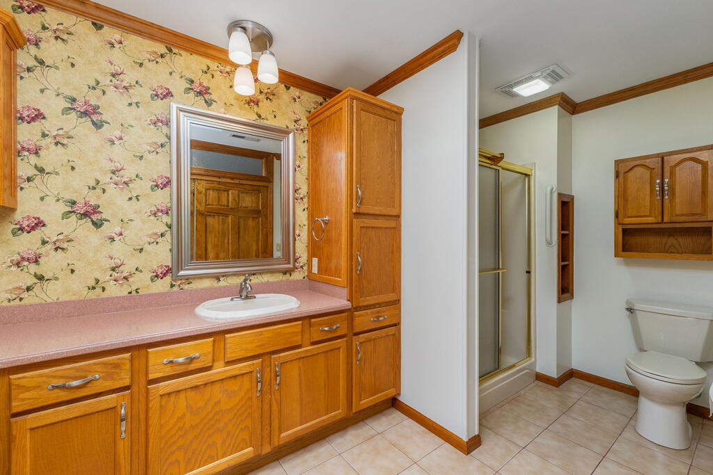 304 Indian Trail