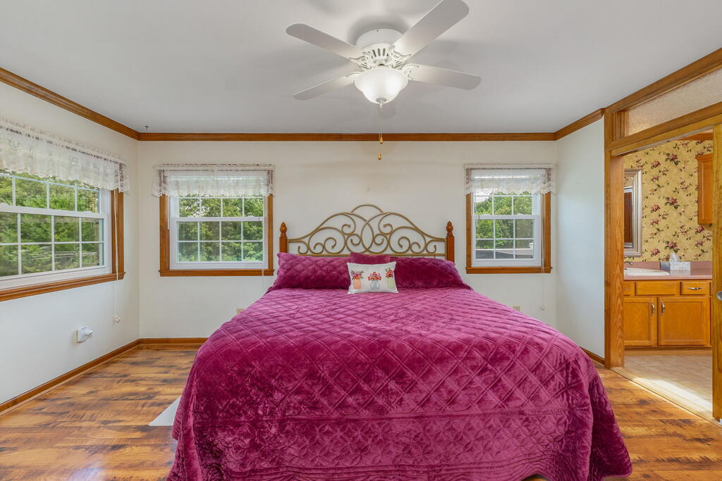 304 Indian Trail
