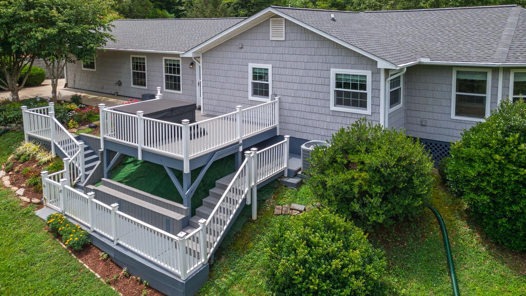304 Indian Trail
