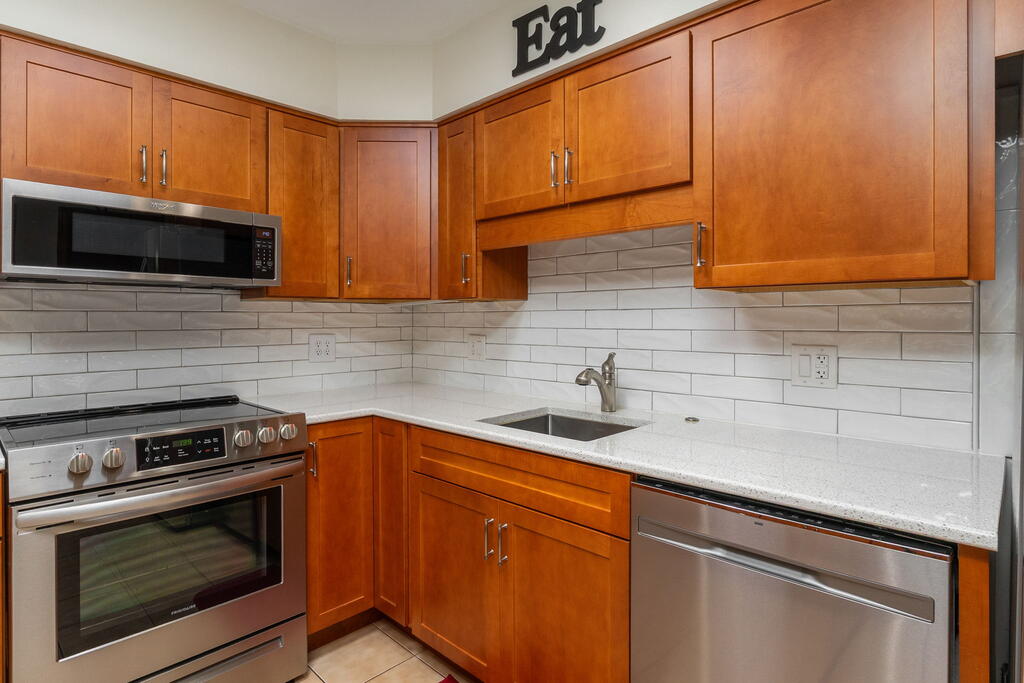 304 Indian Trail