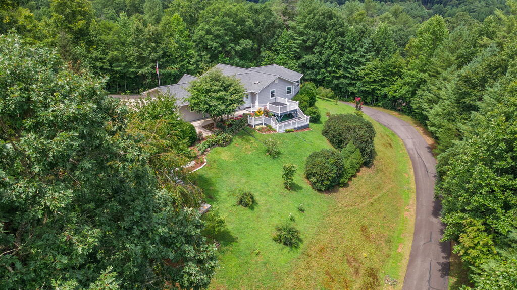 304 Indian Trail