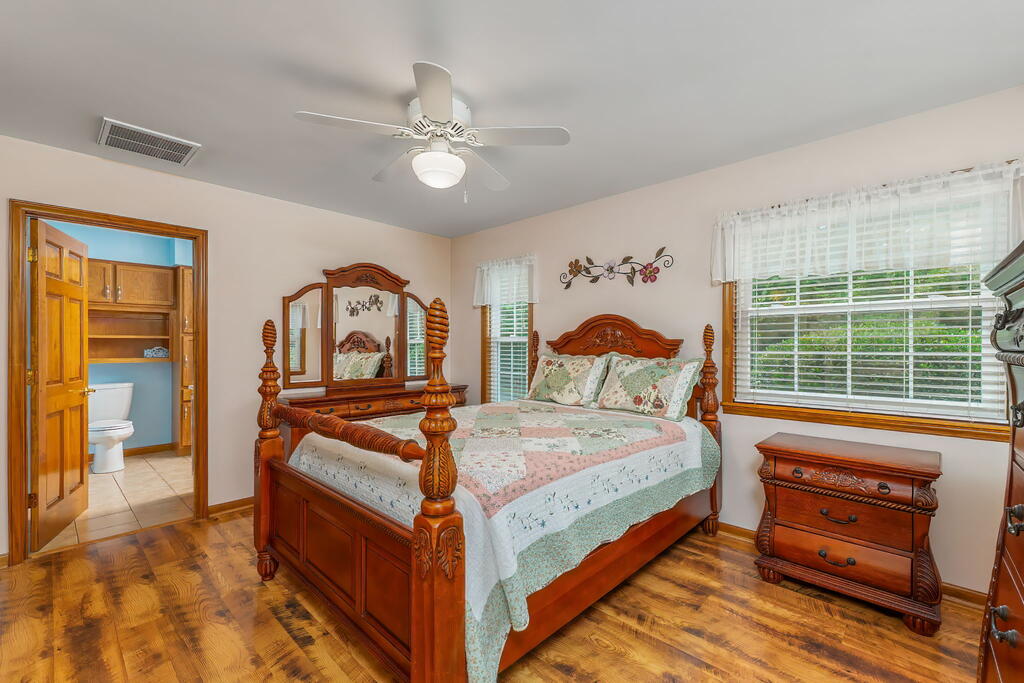 304 Indian Trail