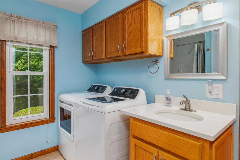 304 Indian Trail