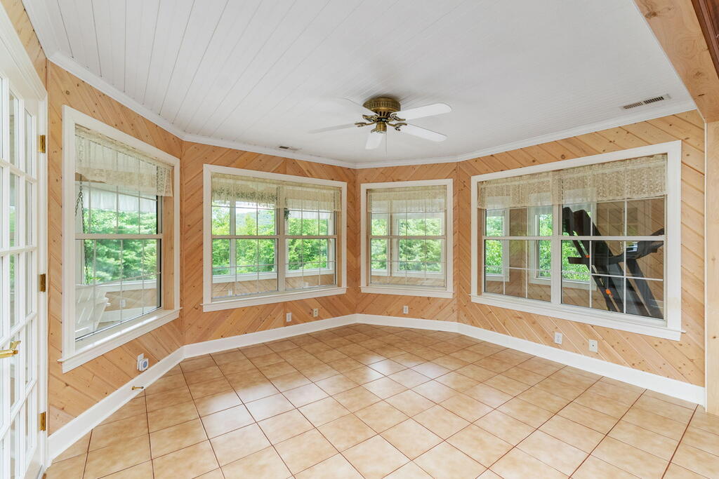 304 Indian Trail