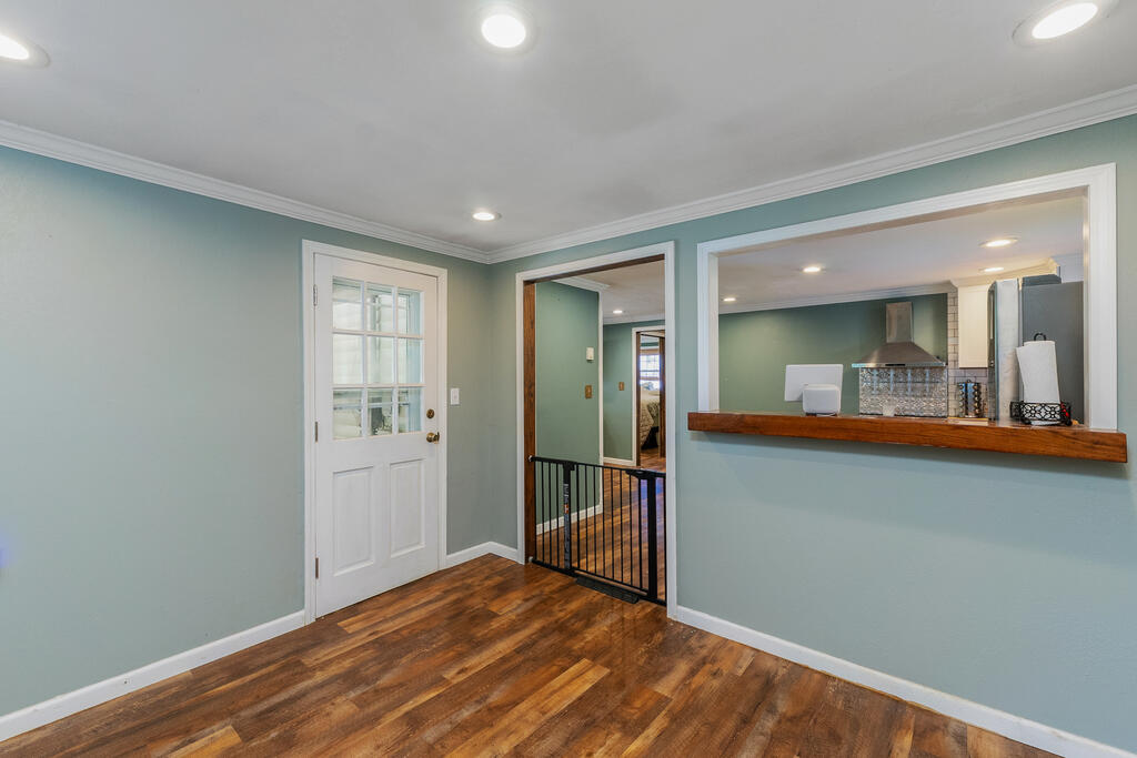 148 White Oak Street