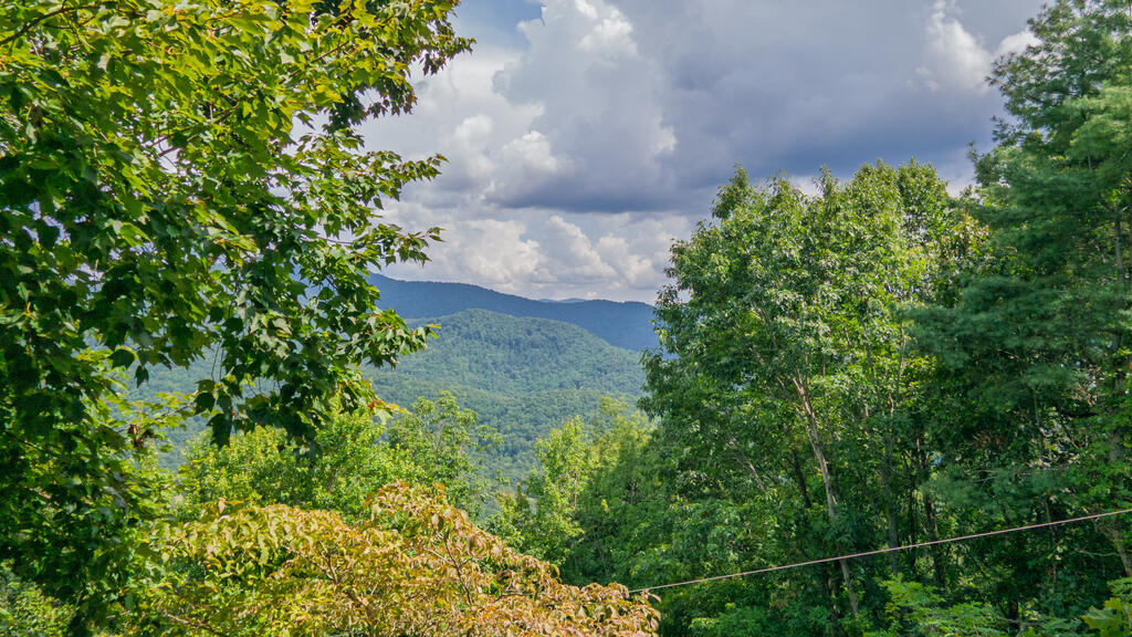 889 BIG RIDGE RD