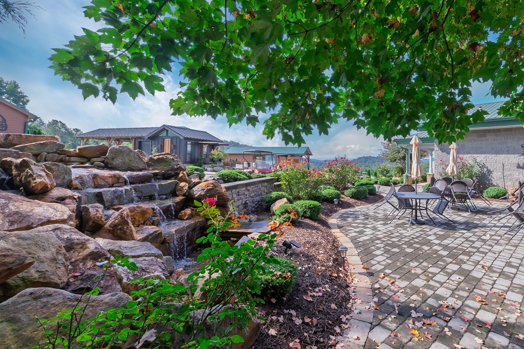 158 Sunset View Trail