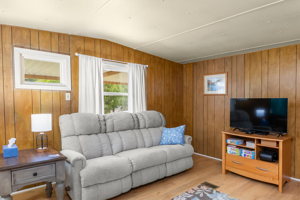 173 Pine Hill Park