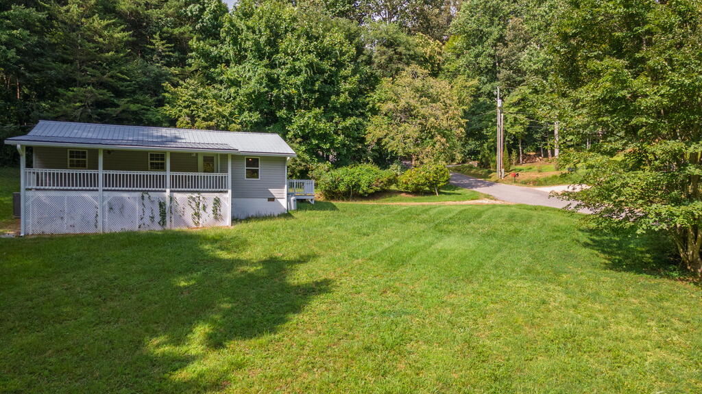 631 Fox Hollow Circle