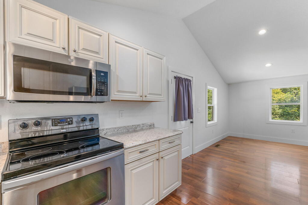 631 Fox Hollow Circle