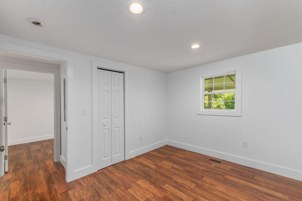 631 Fox Hollow Circle
