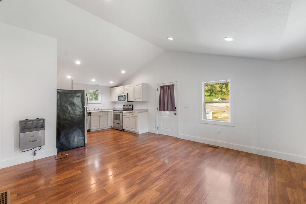 631 Fox Hollow Circle
