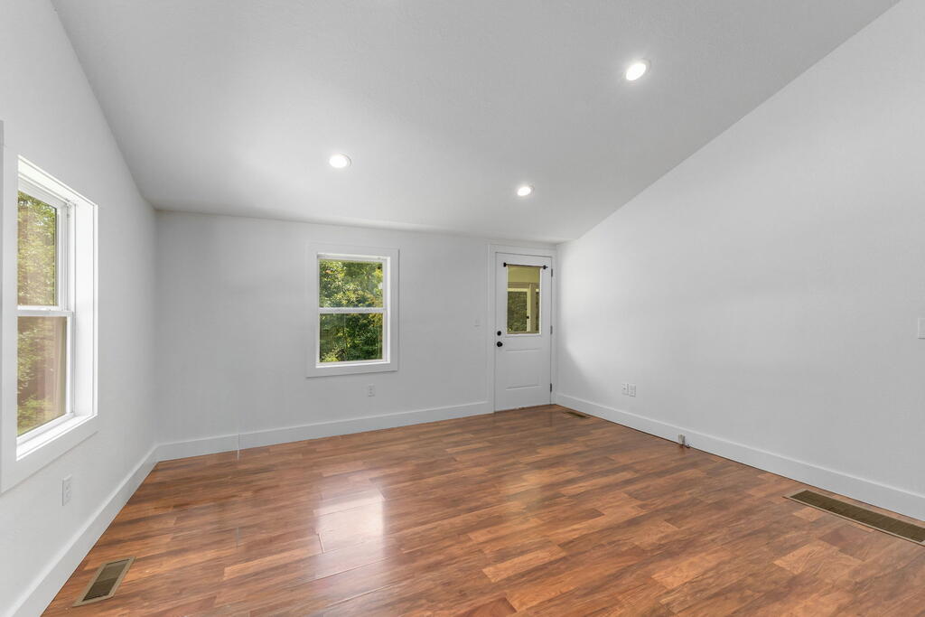631 Fox Hollow Circle