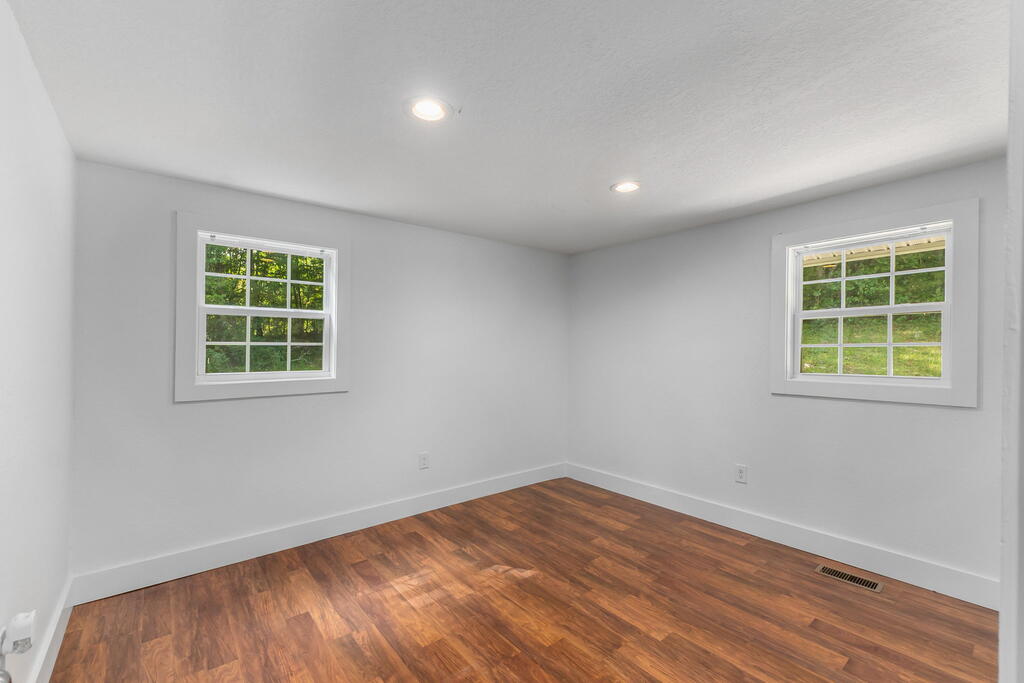 631 Fox Hollow Circle
