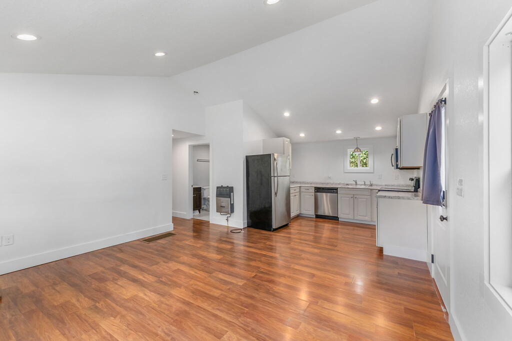 631 Fox Hollow Circle