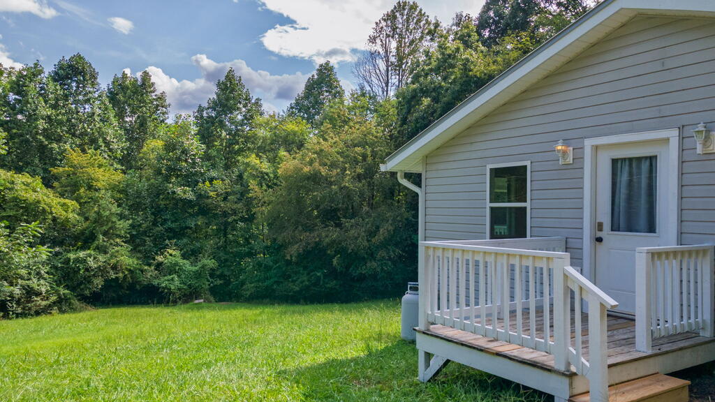 631 Fox Hollow Circle
