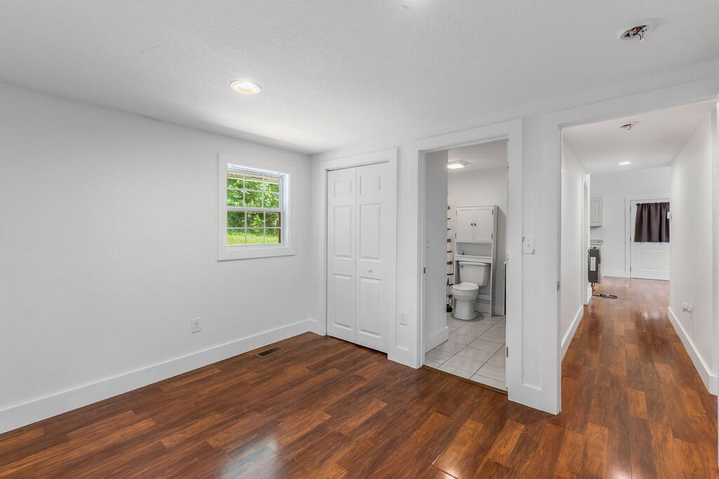 631 Fox Hollow Circle