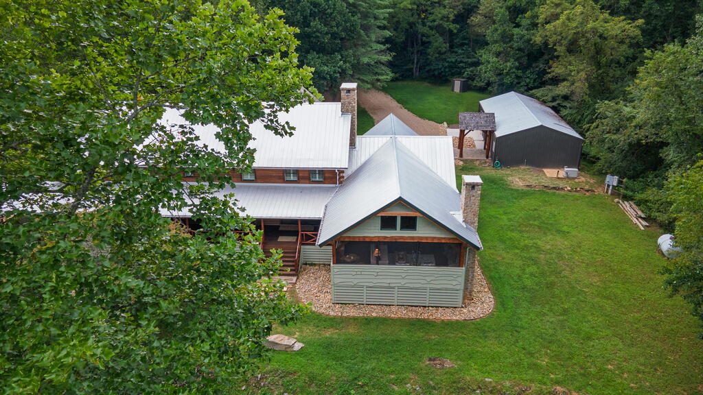 284 Coweeta Lake Circle