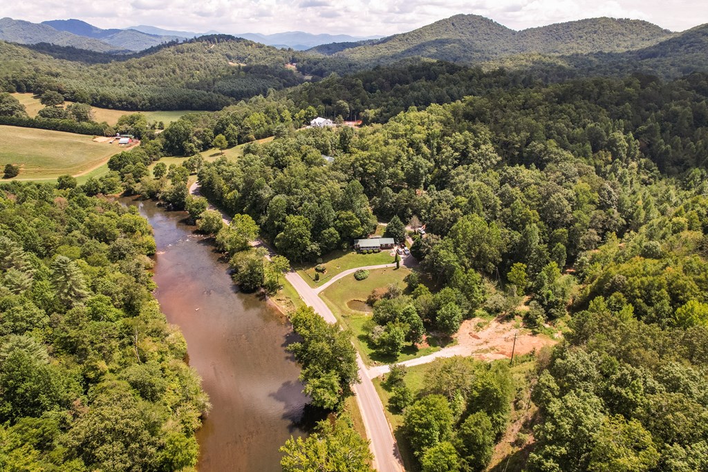 4092 Rose Creek Rd