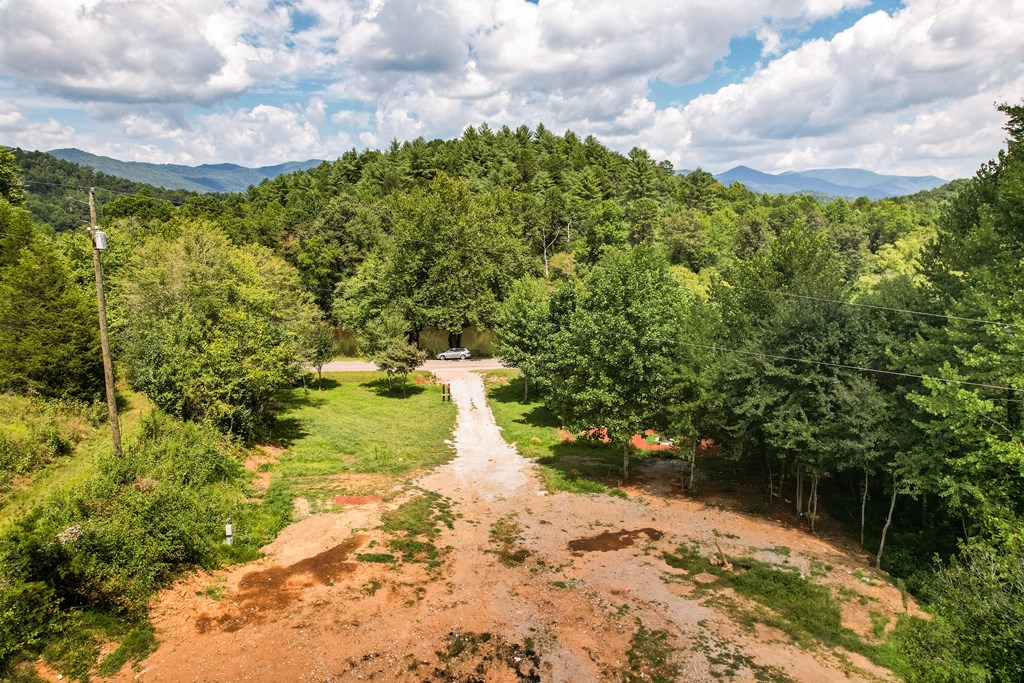 4092 Rose Creek Rd