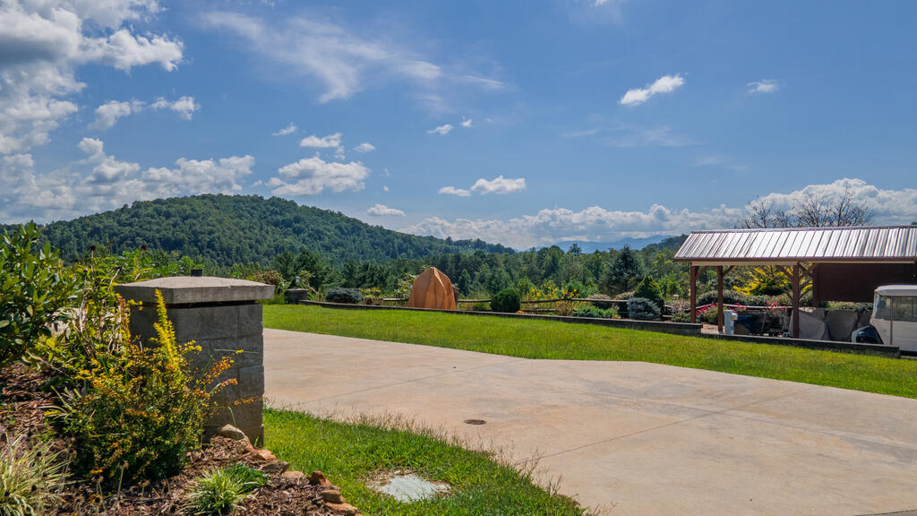 328 Sunset View Trail
