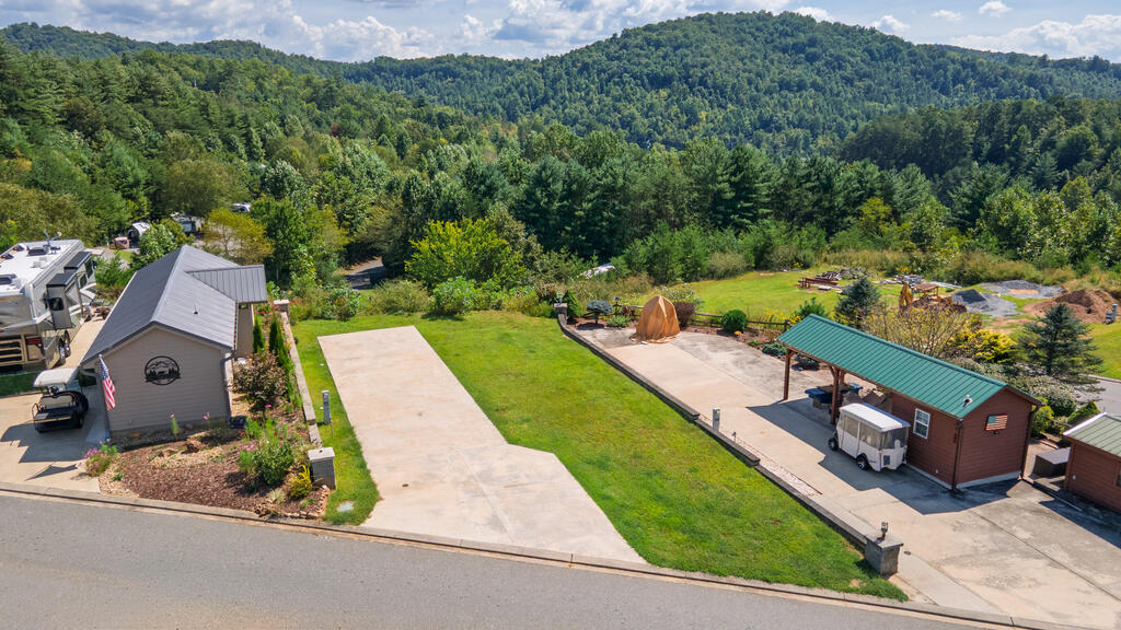 328 Sunset View Trail