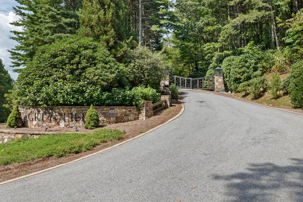 00 Greycliff Mountain