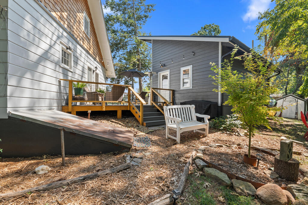 219 E Rogers Street