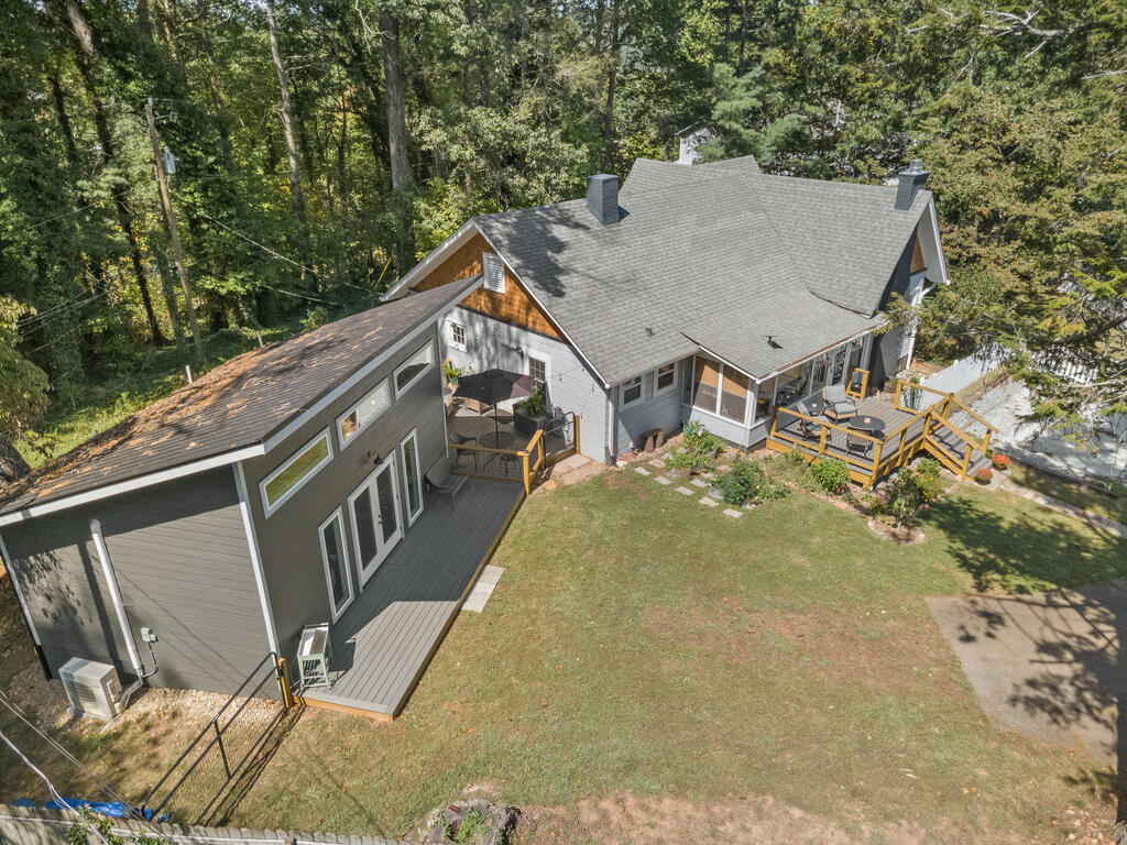 219 E Rogers Street