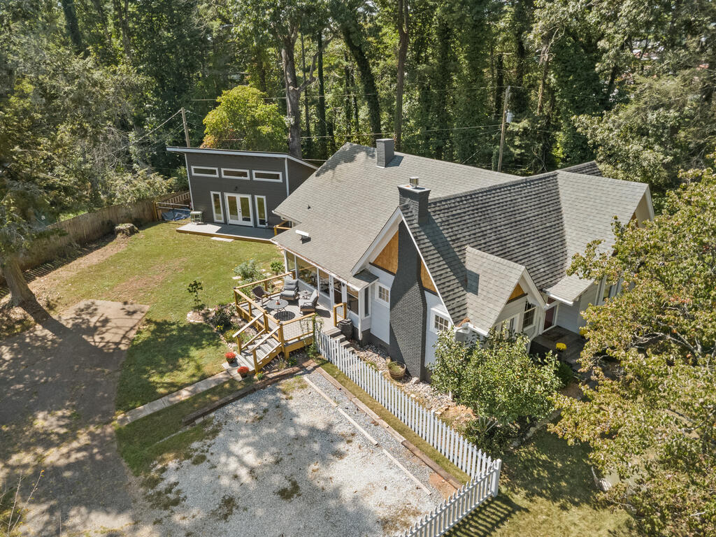 219 E Rogers Street