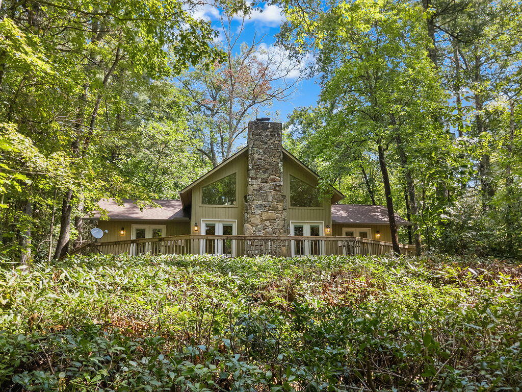 120 HOLLY FOREST CT
