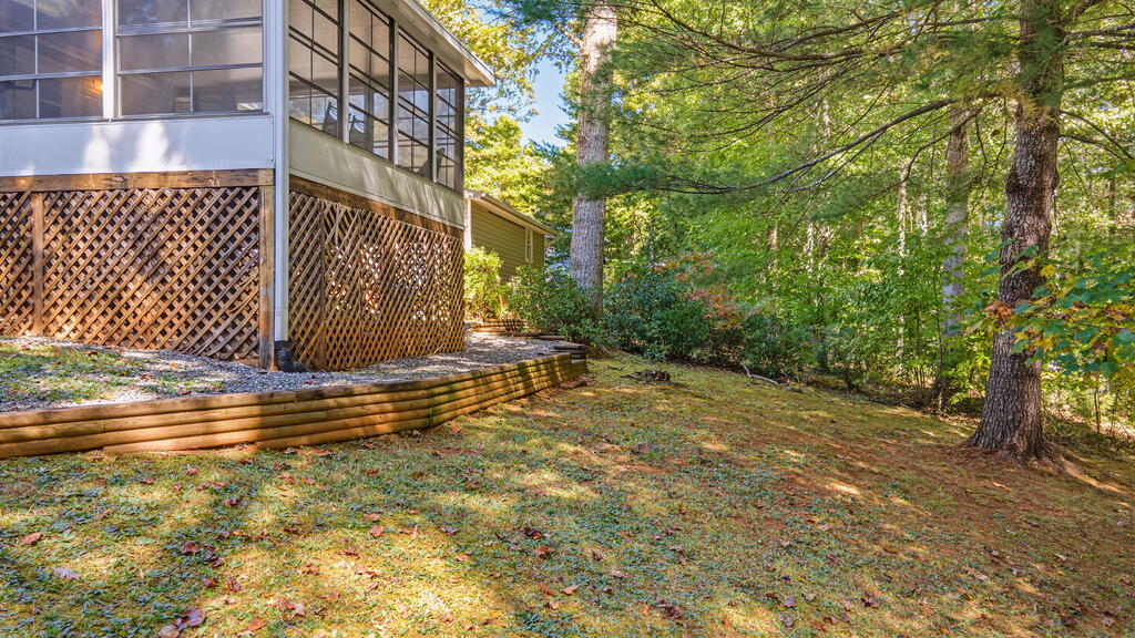 111 WESTWOOD DR