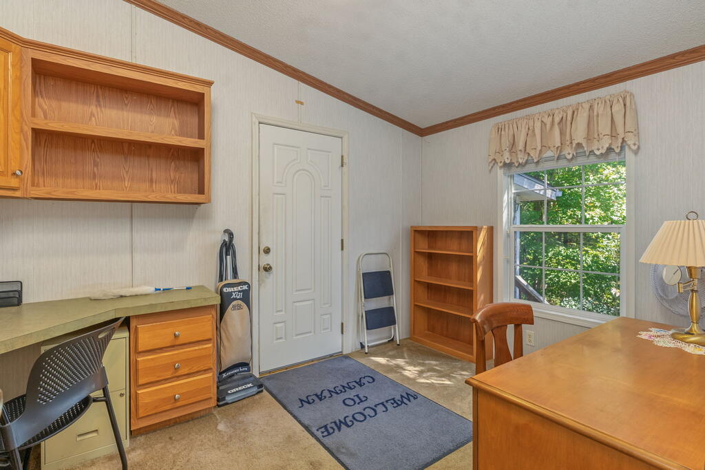 111 WESTWOOD DR