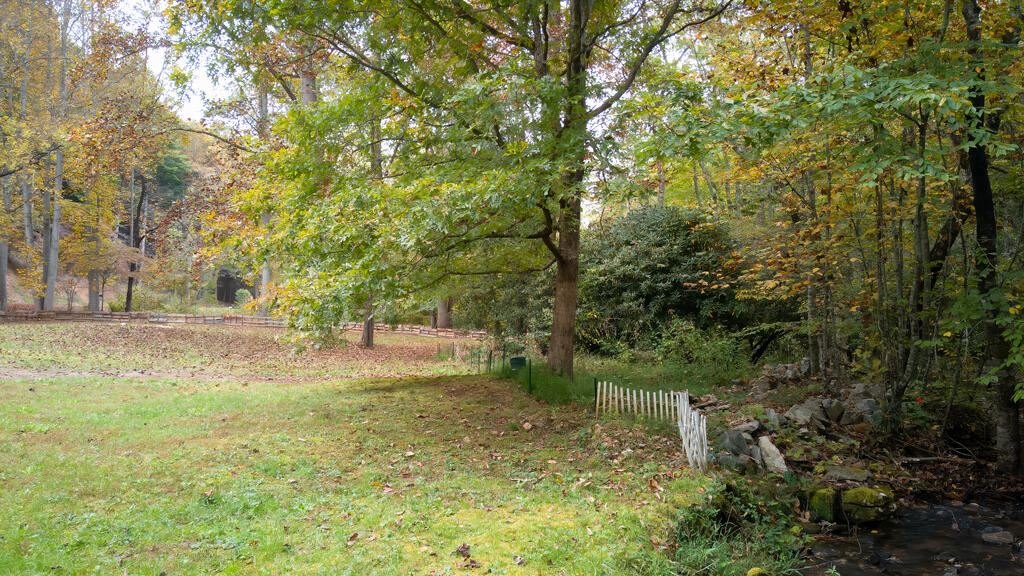 1044 Ray Creek Rd.