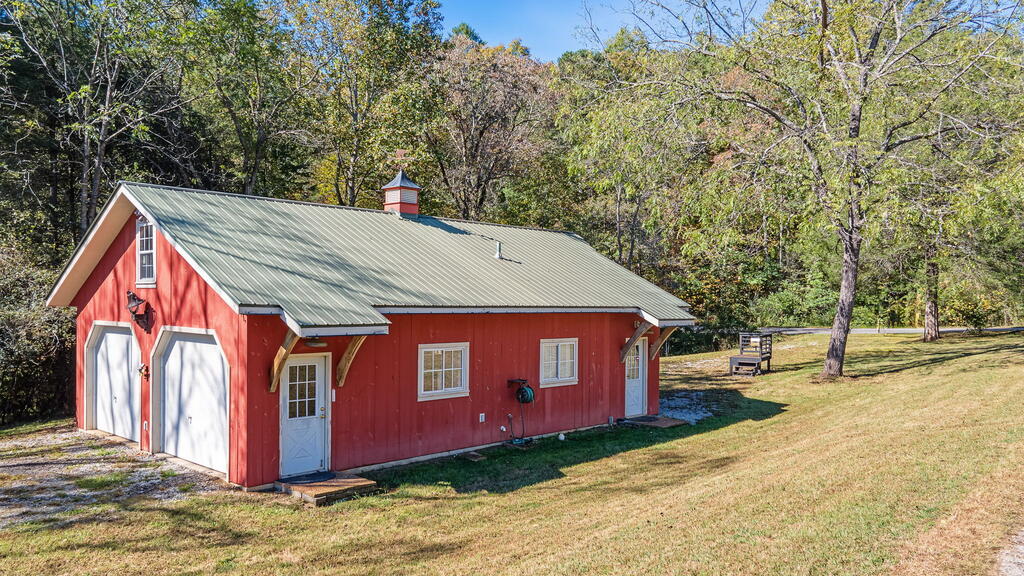 1650 Wide Horizon Drive