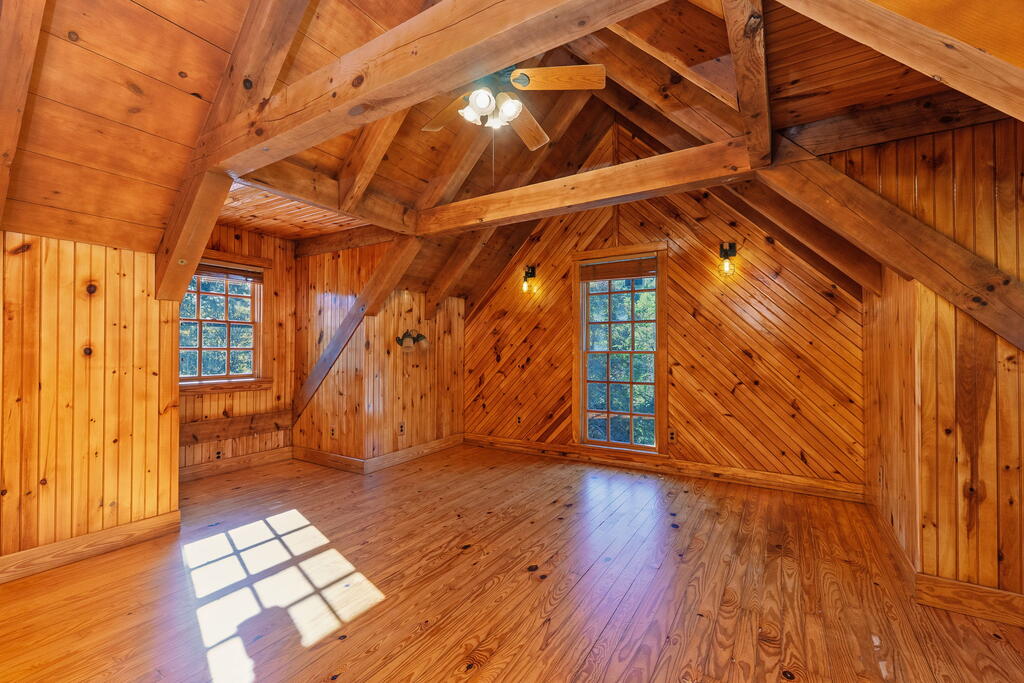 1650 Wide Horizon Drive