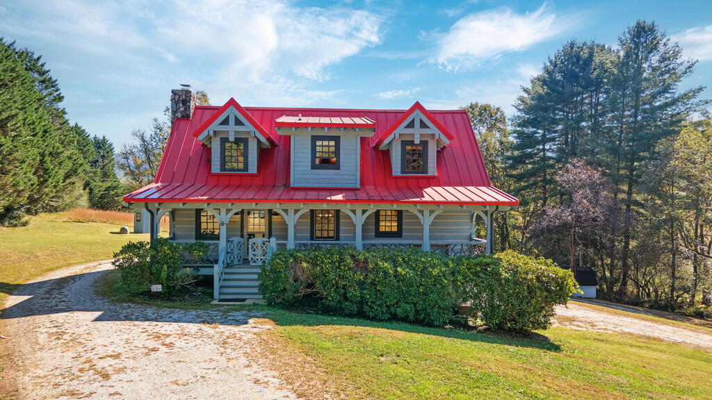 1650 Wide Horizon Drive