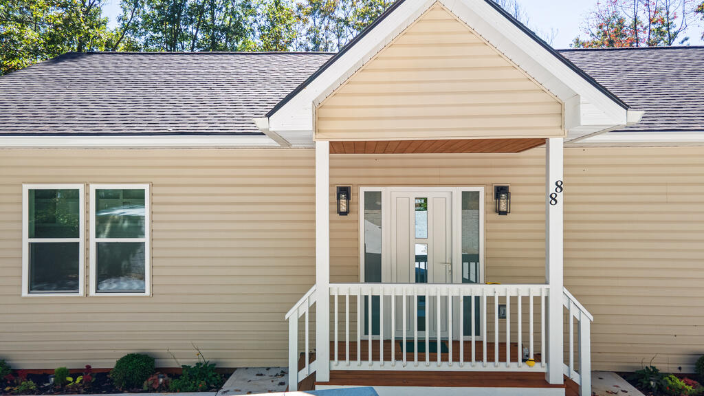 88 Foxwood Dr.