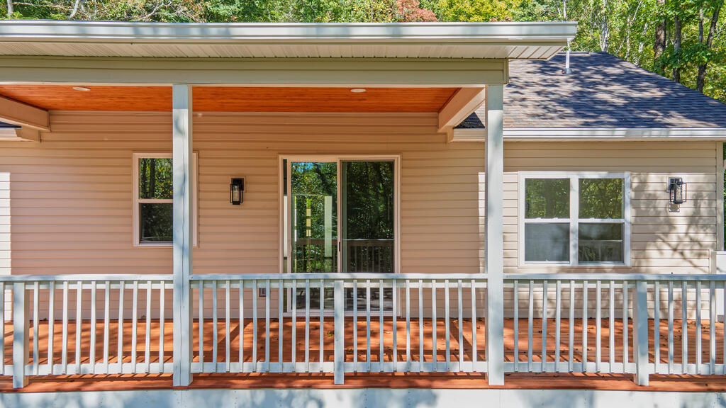 88 Foxwood Dr.