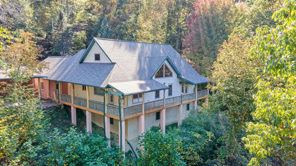75 Doe Falls Rd