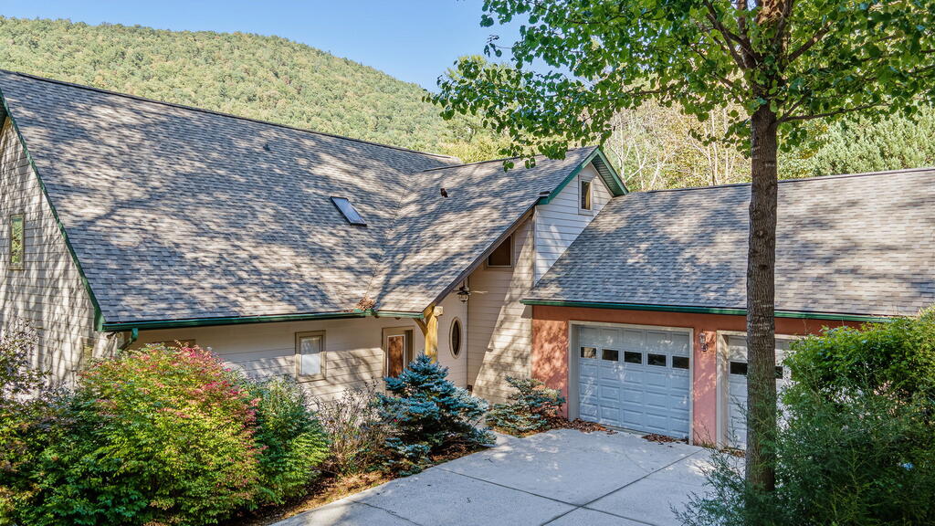 75 Doe Falls Rd
