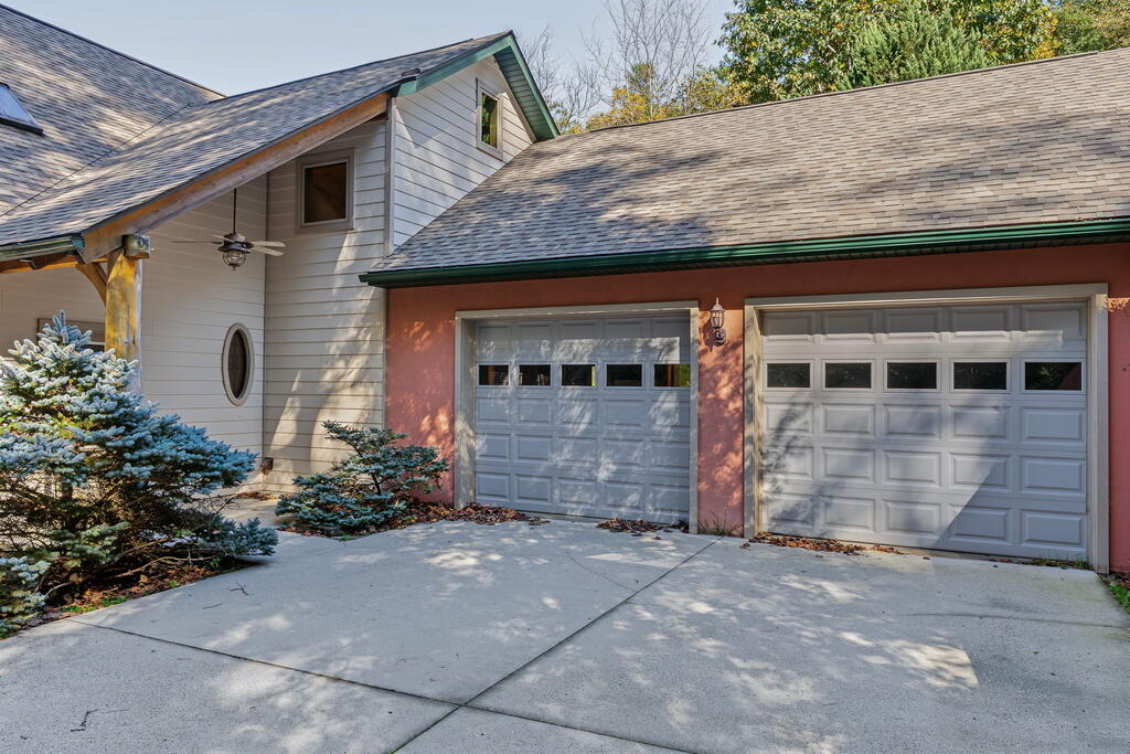 75 Doe Falls Rd