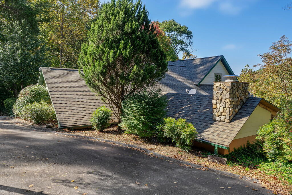 75 Doe Falls Rd