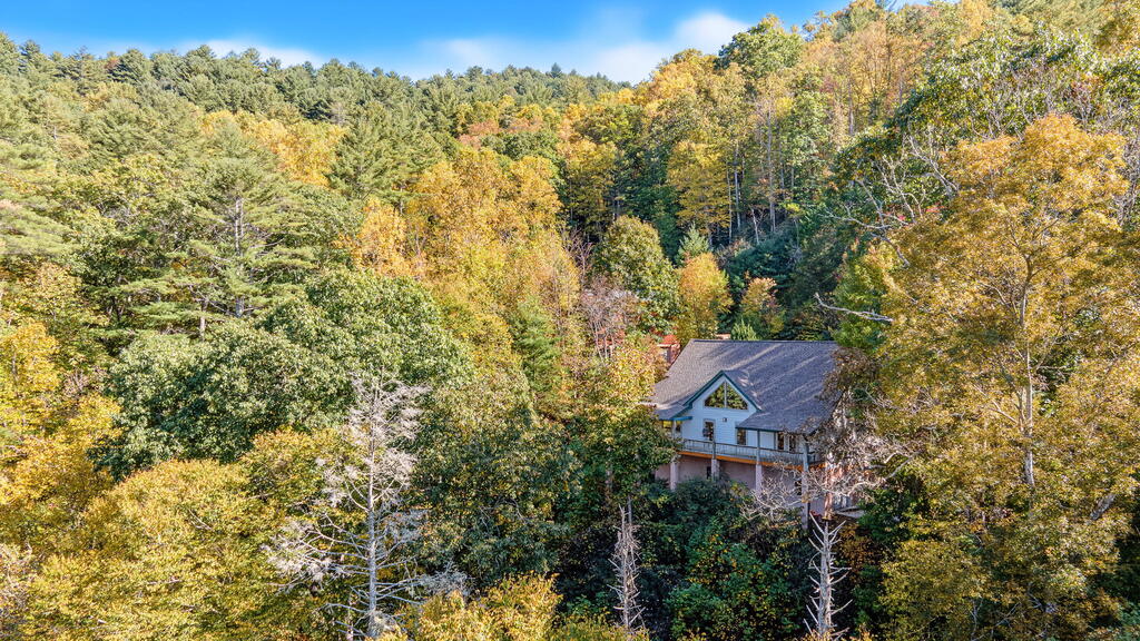 75 Doe Falls Rd