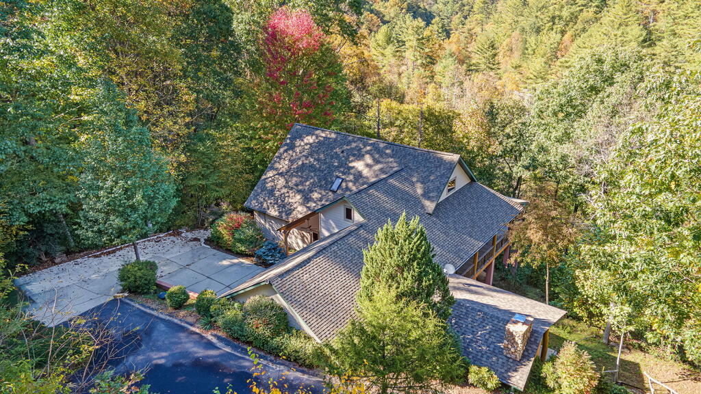 75 Doe Falls Rd