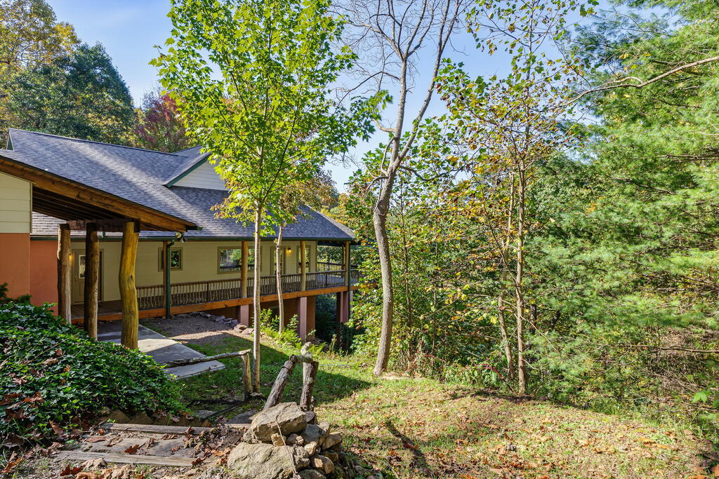 75 Doe Falls Rd