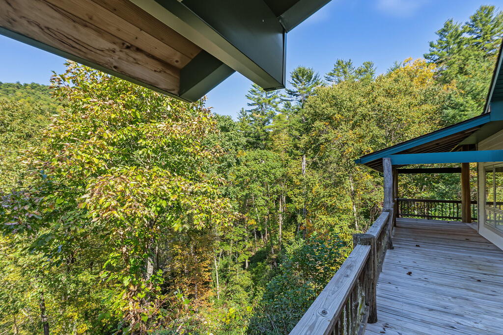 75 Doe Falls Rd