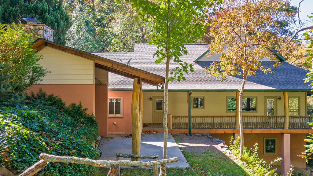 75 Doe Falls Rd