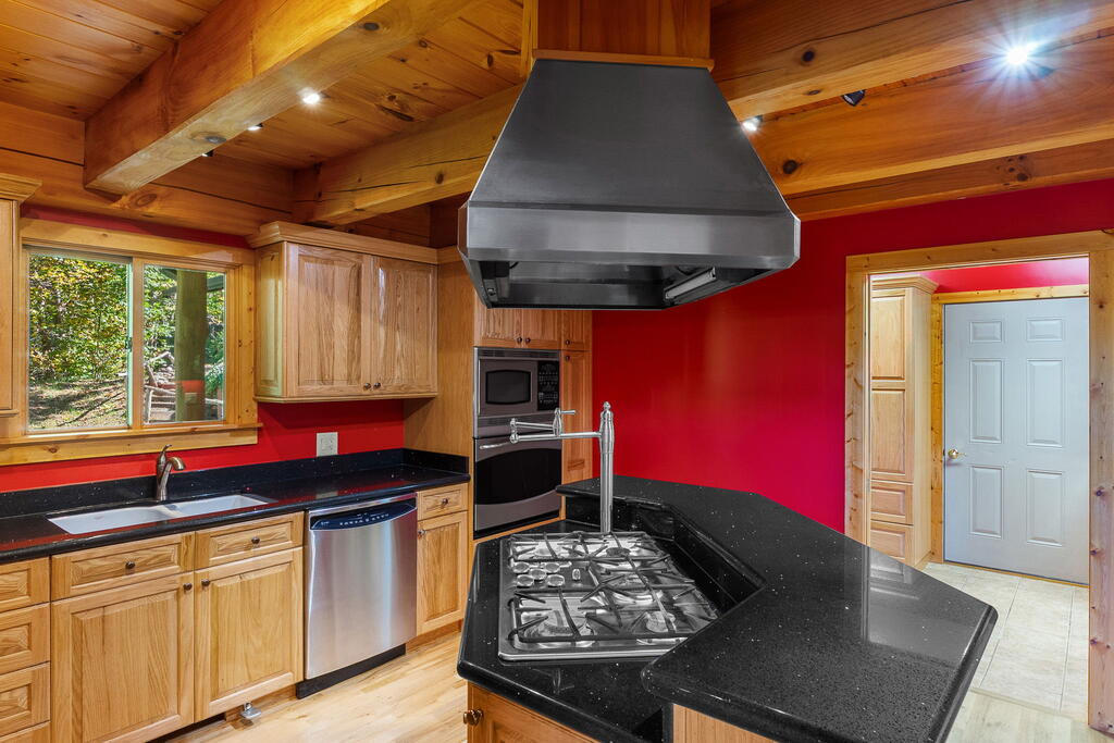 75 Doe Falls Rd