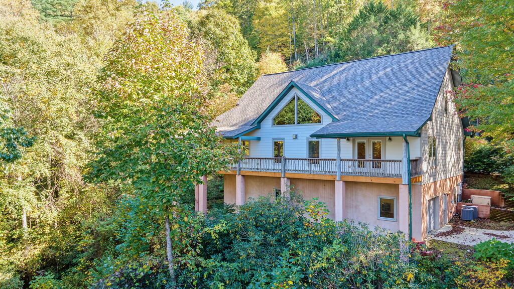 75 Doe Falls Rd